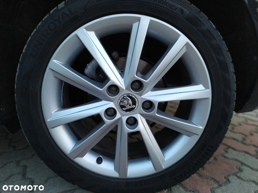 Skoda Octavia 1.4 TSI Joy - 34