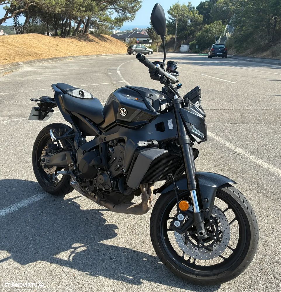 Yamaha MT-09 - 4