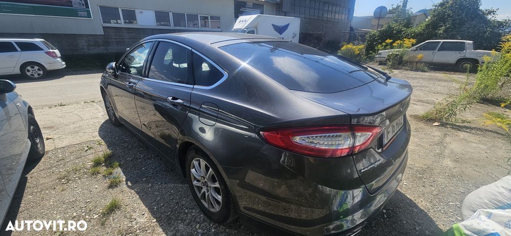 Ford Mondeo 2.0 TDCI PowerShift Titanium - 11