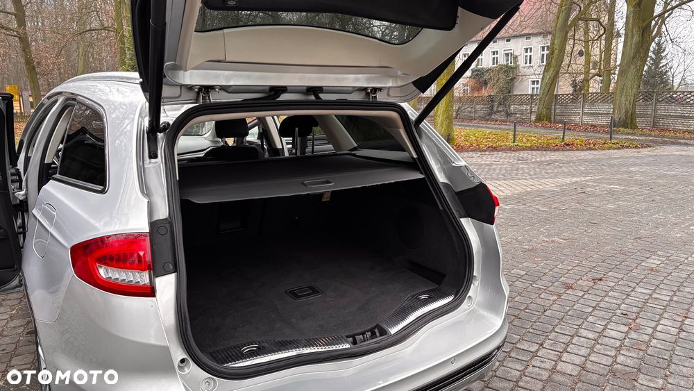 Ford Mondeo 2.0 EcoBlue Titanium - 21