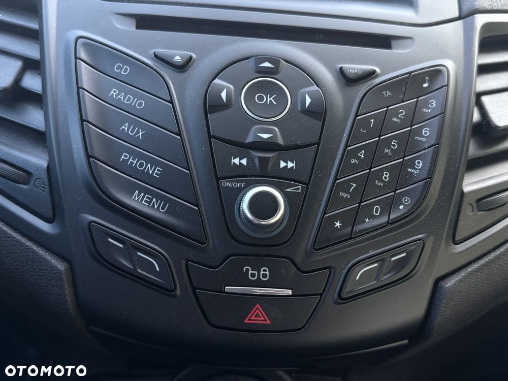 Ford Fiesta - 21