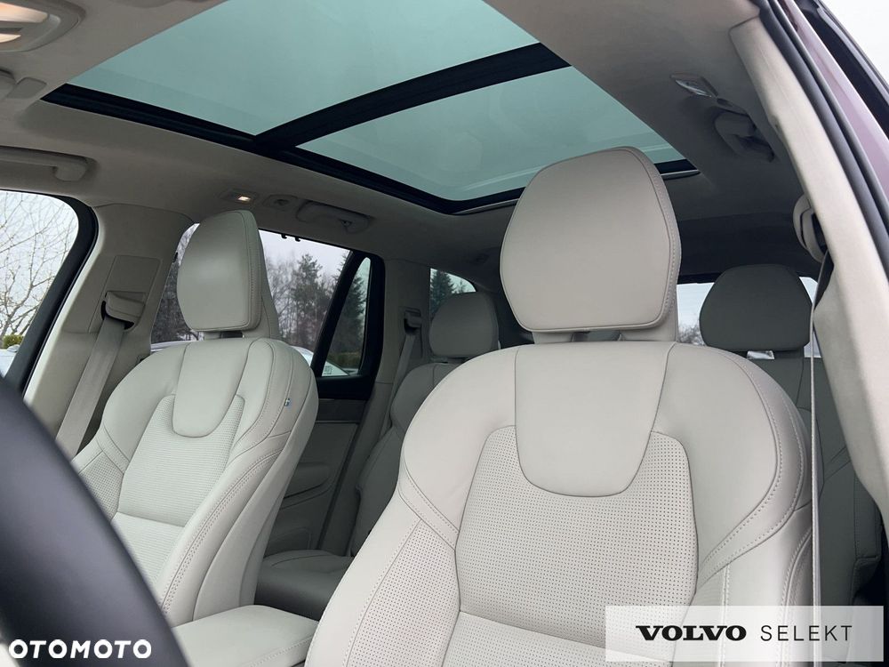 Volvo XC 90 - 16
