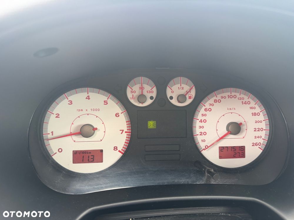 Seat Leon 1.8T Cupra R - 10