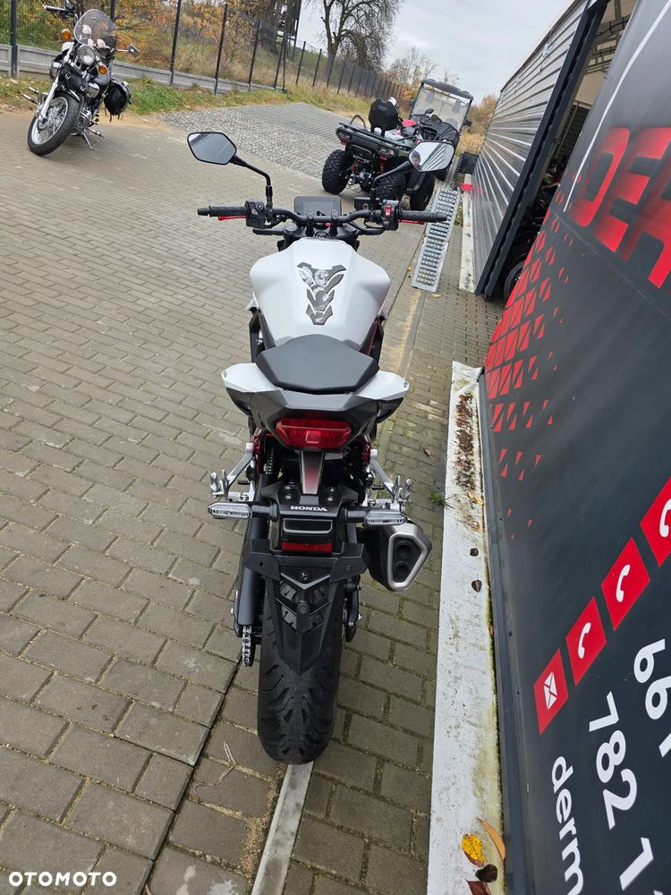 Honda CB - 17