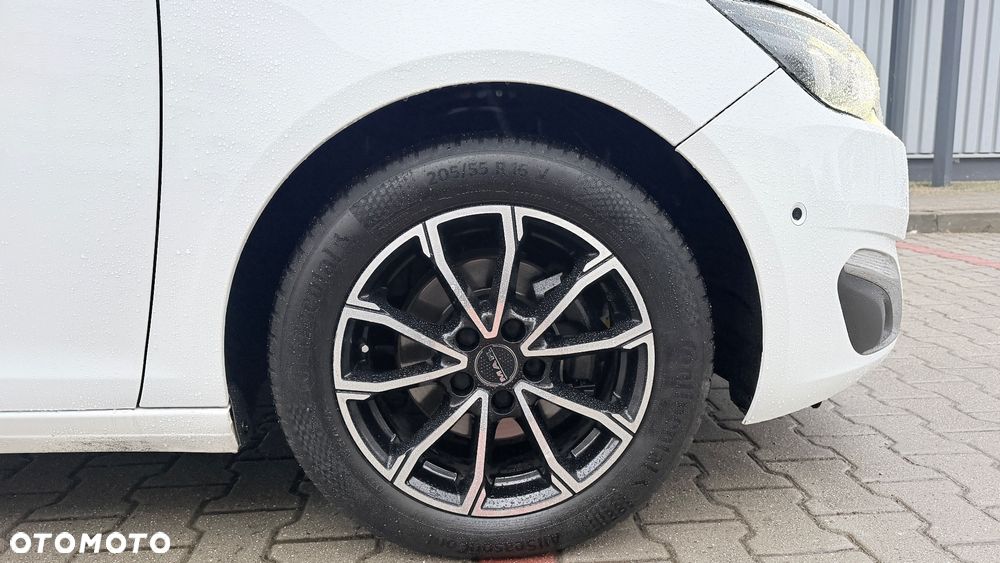 Peugeot 308 HDi FAP 110 Premium - 22