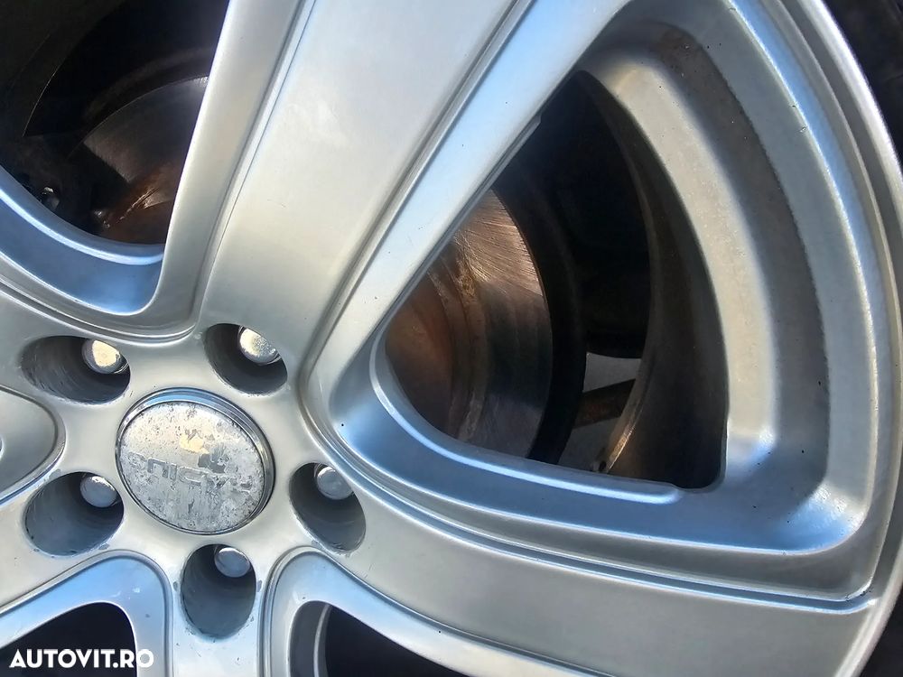 Toyota Highlander - 5