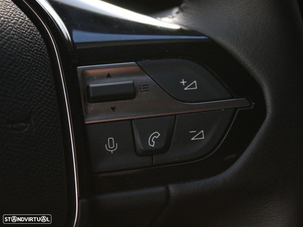 Peugeot 308 1.2 PureTech Allure - 9