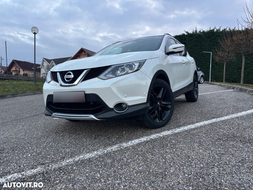 Nissan Qashqai 1.6 DCI TEKNA+ - 8