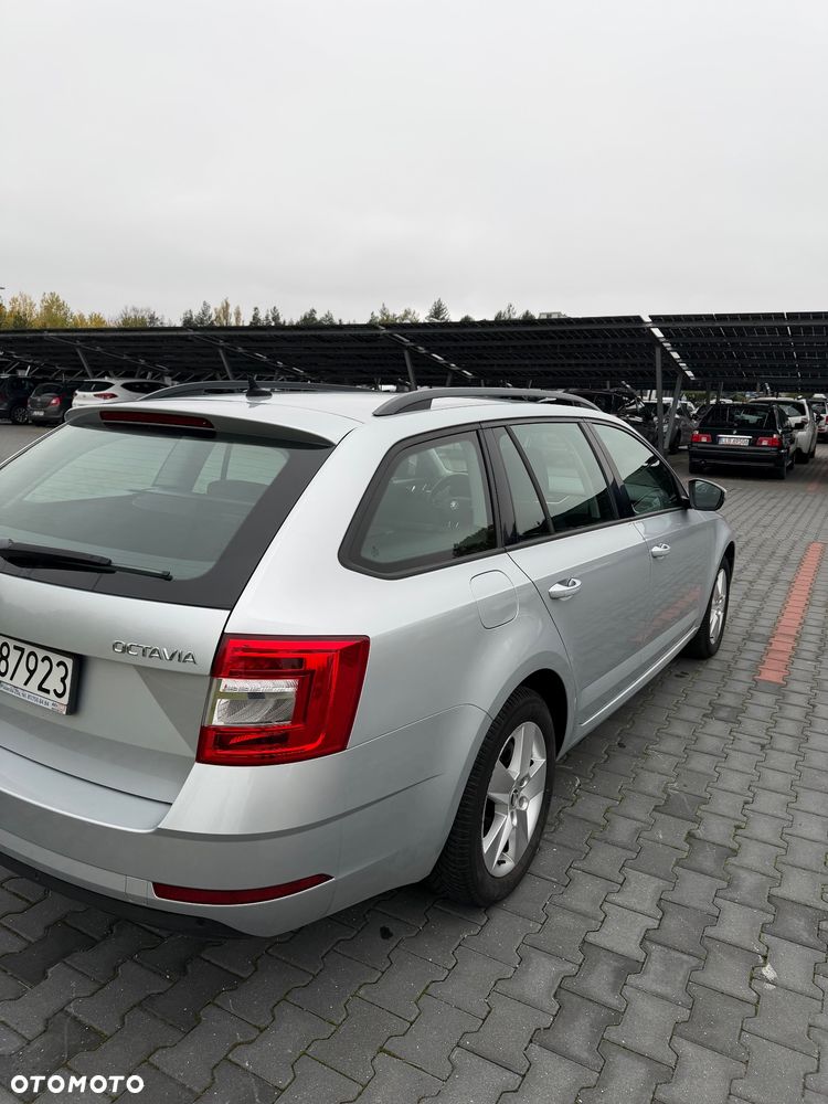 Skoda Octavia - 7