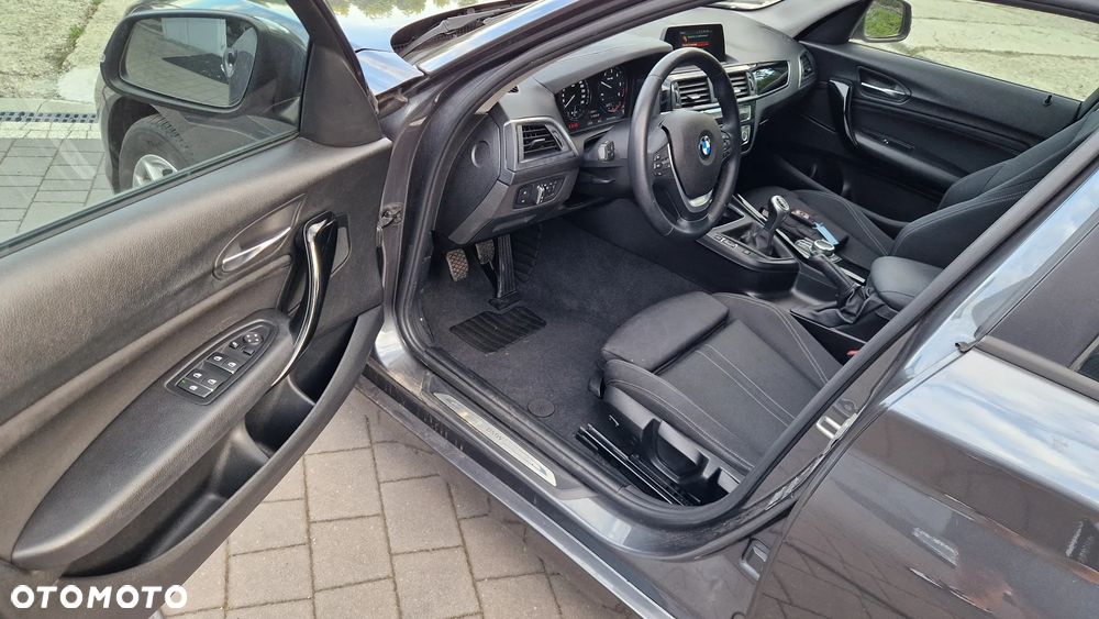 BMW Seria 1 114d M Sport - 12