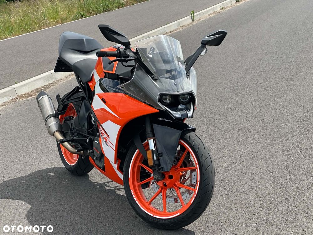 KTM RC 125 - 3