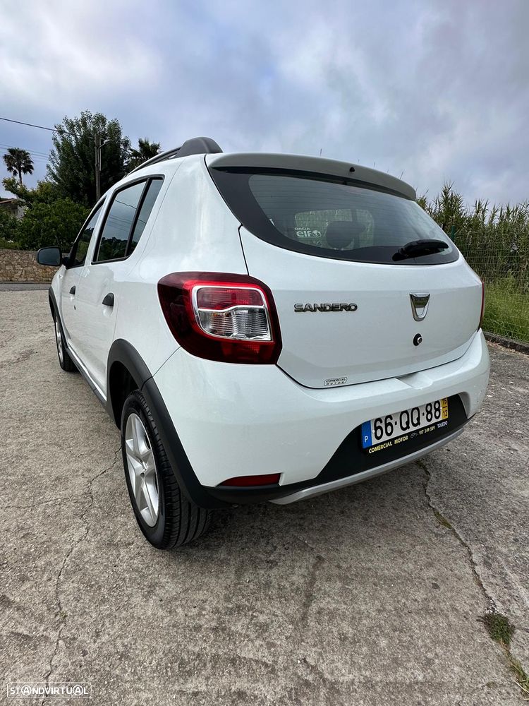 Dacia Sandero 0.9 TCe Stepway - 6