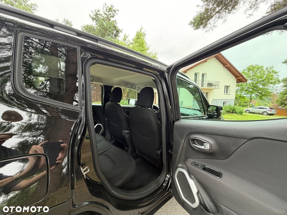Jeep Renegade 1.4 MultiAir Limited FWD S&S - 28