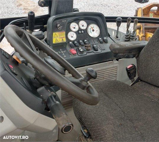 Caterpillar 420E - 4