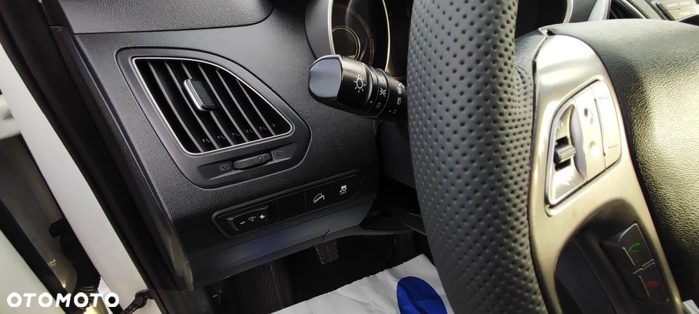 Hyundai ix35 - 25