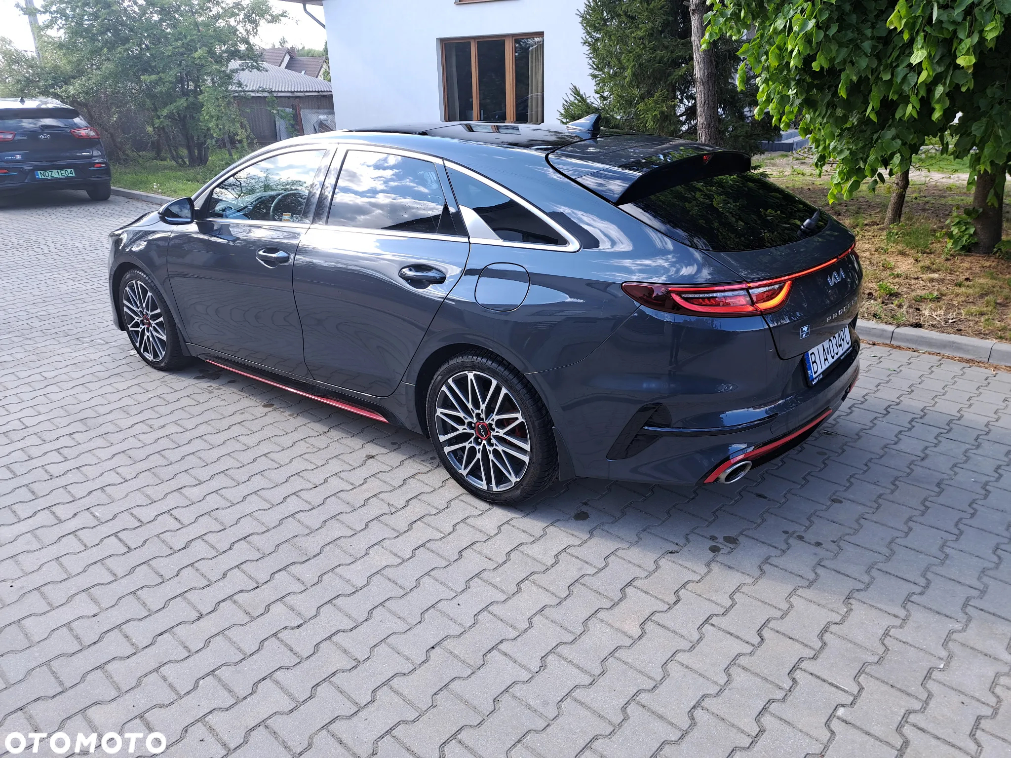 Kia ProCeed 1.6 T-GDI GT DCT - 4