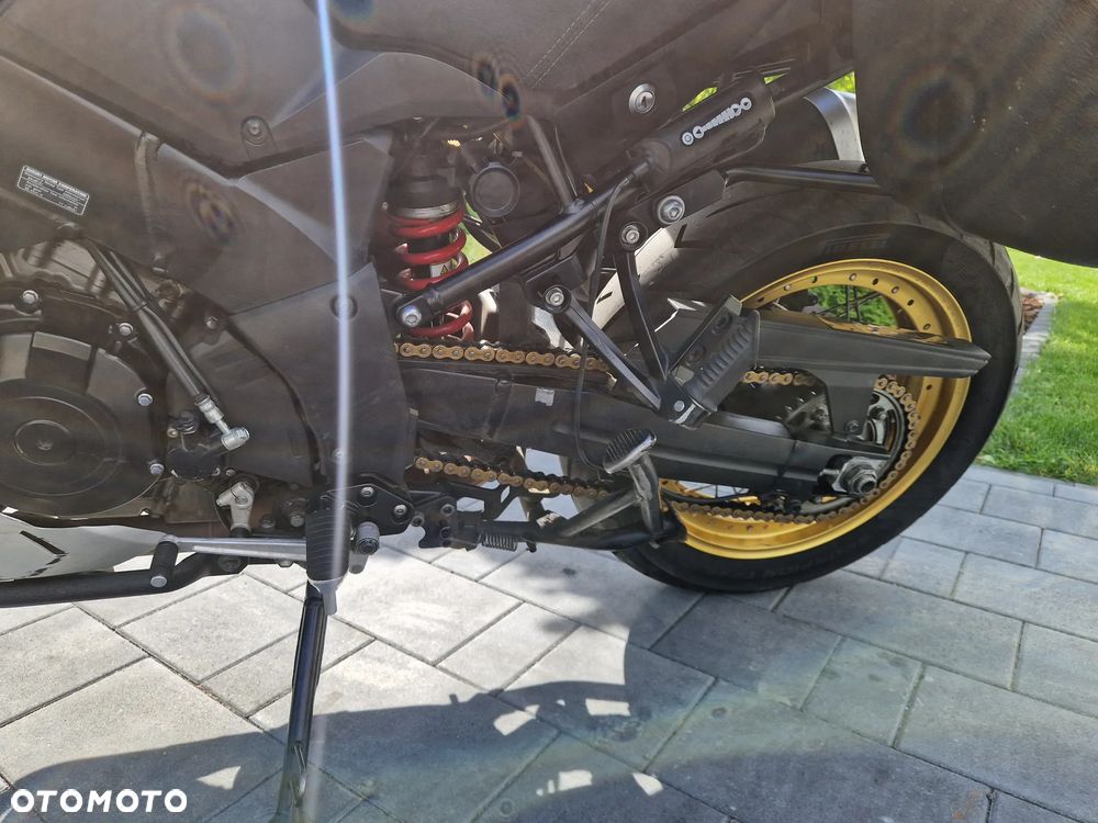 Suzuki V-STROM - 21
