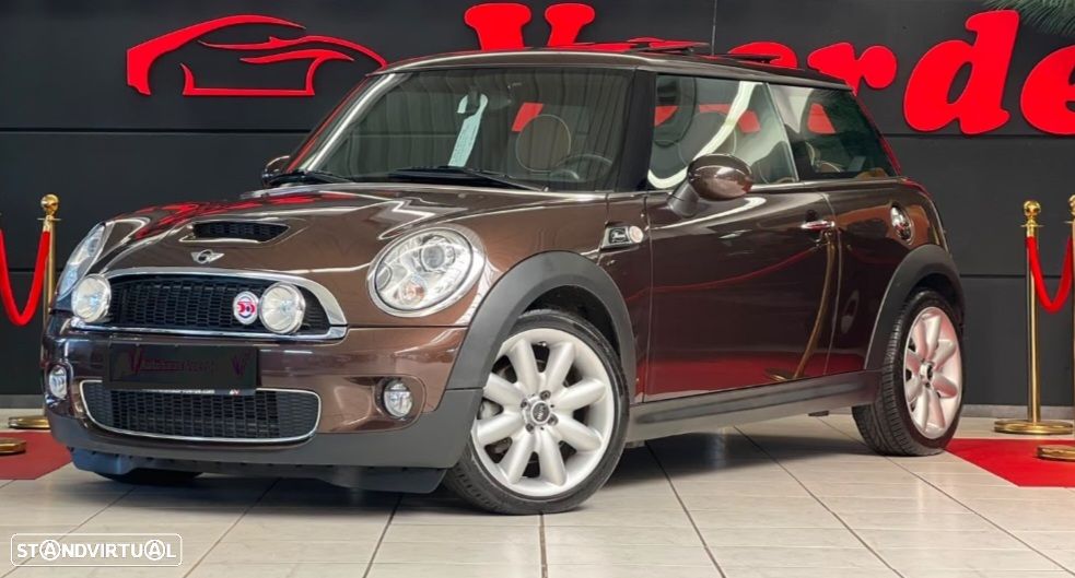 MINI 3 Portas Cooper D - 3