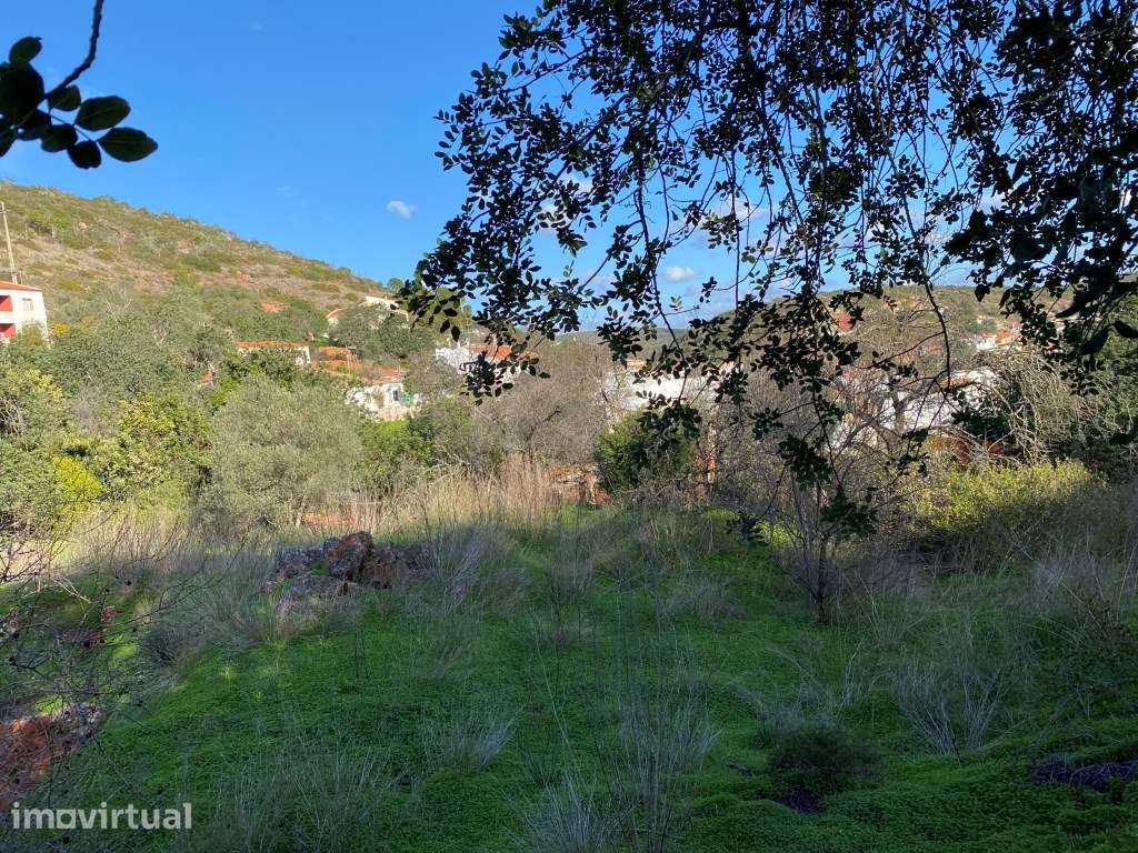 Lote de terreno em malha urbana em Alte, Loulé, Algarve - Grande imagem: 3/10