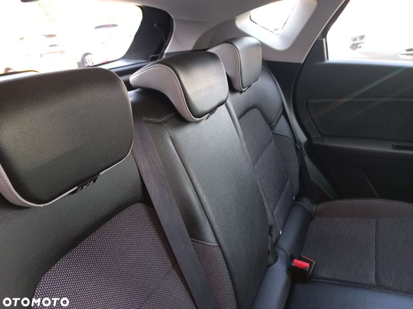 Renault Captur - 21
