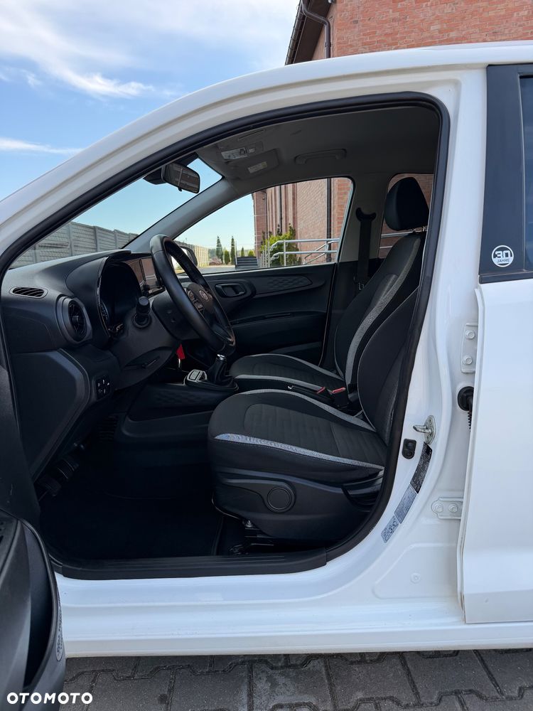 Hyundai i10 1.0 EDITION 30 - 17