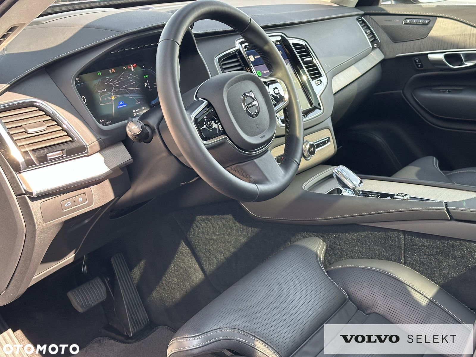 Volvo XC 90 - 23
