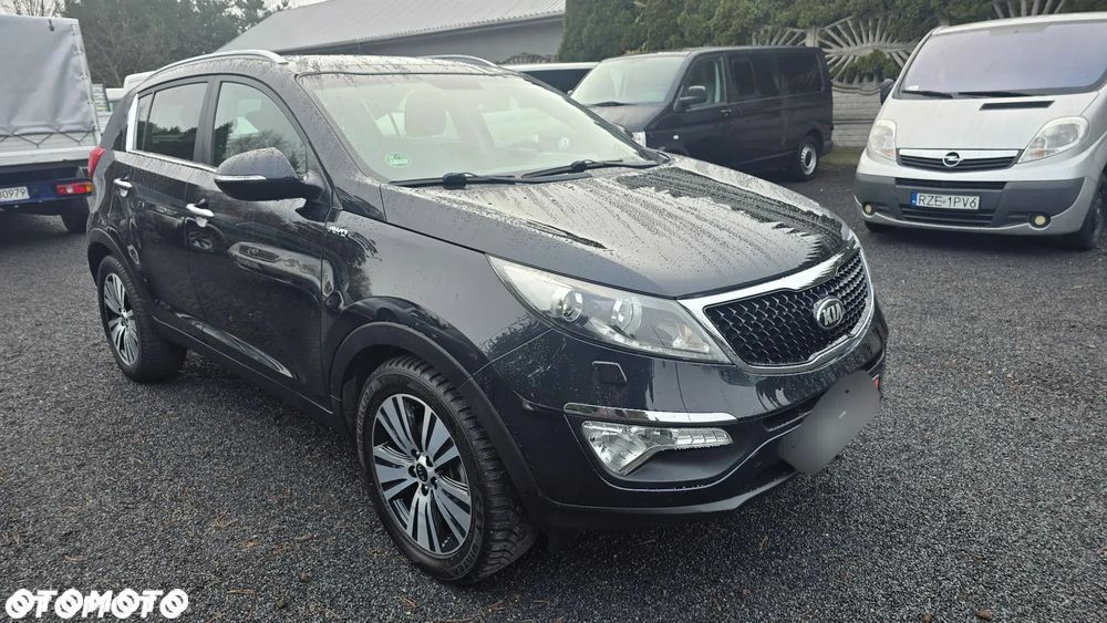 Kia Sportage 2.0 CRDI 4WD Automatik Spirit - 2