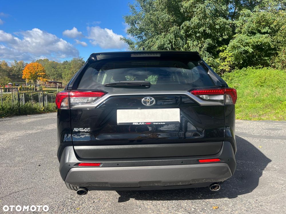 Toyota RAV4 - 7