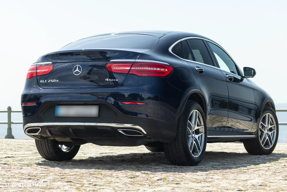 Mercedes-Benz GLC 250 d Coupé AMG Line 4-Matic - 9