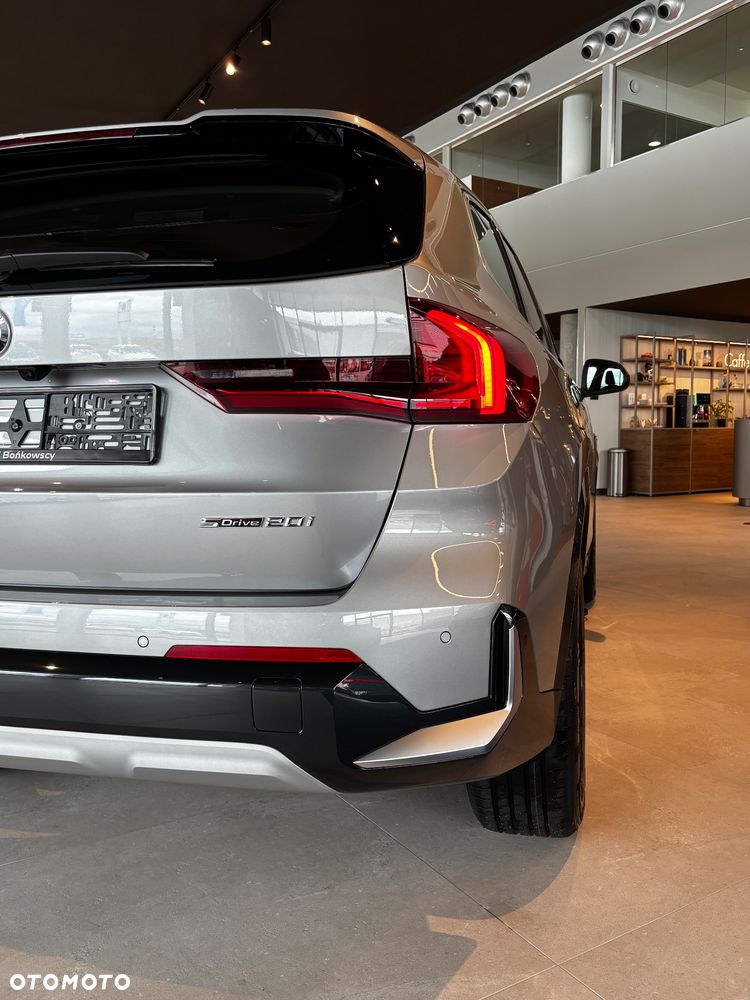 BMW X1 sDrive20i mHEV xLine sport - 8