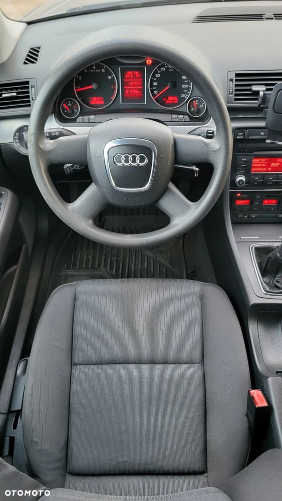 Audi A4 Avant 1.8 T - 18