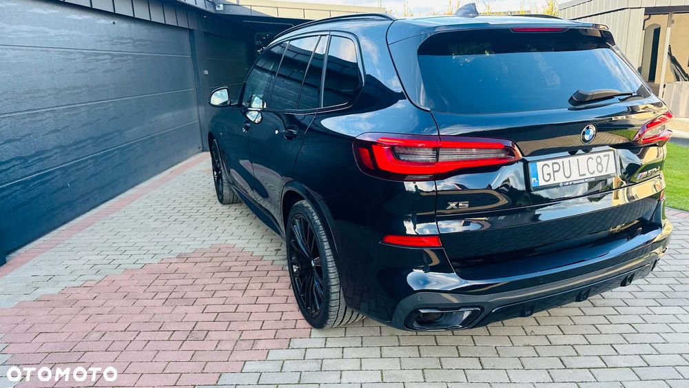 BMW X5 M M50d - 12