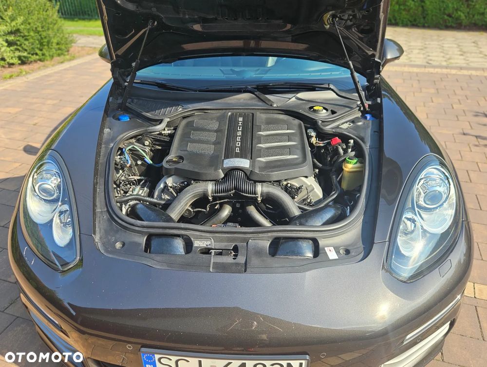 Porsche Panamera 4S Executive PDK - 25