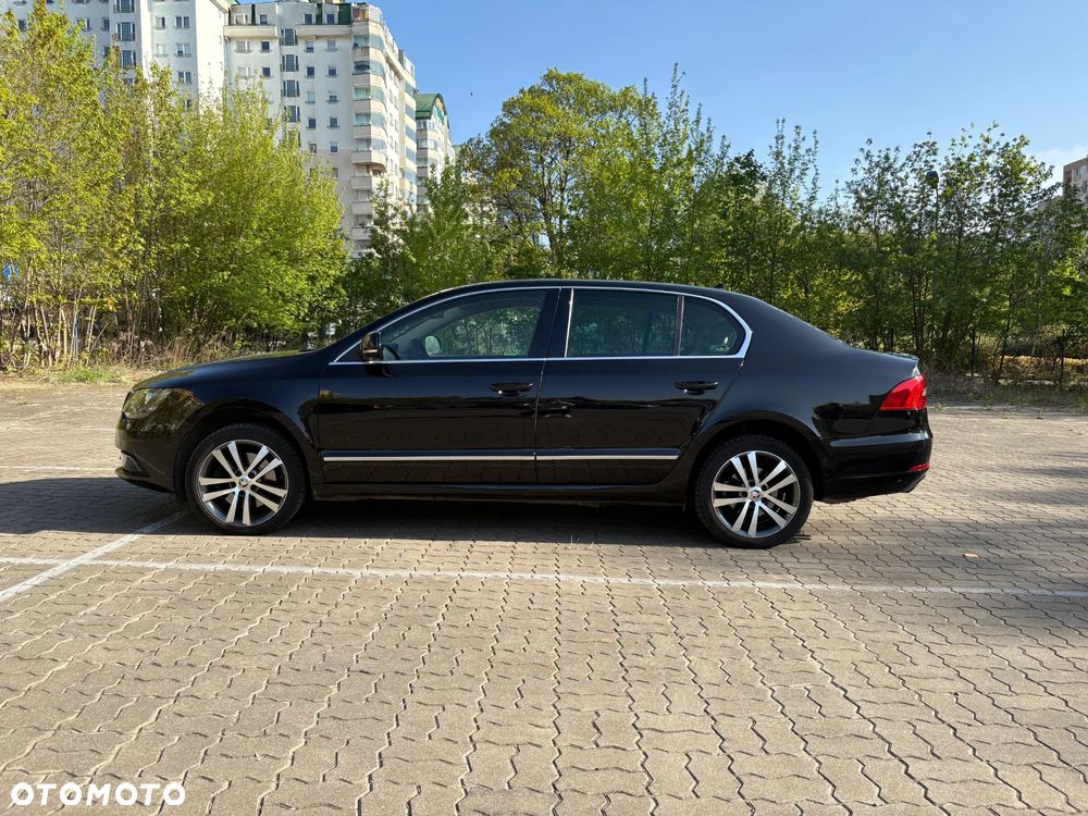 Skoda Superb 2.0 TSI Elegance DSG - 11