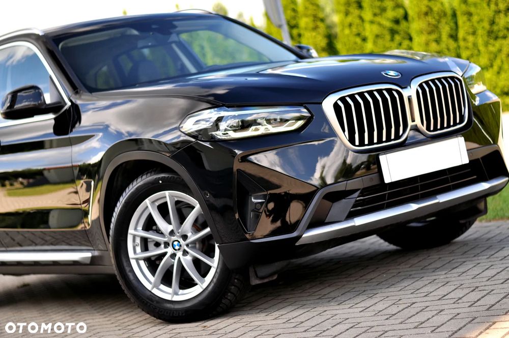 BMW X3 xDrive20i Luxury Line sport - 7