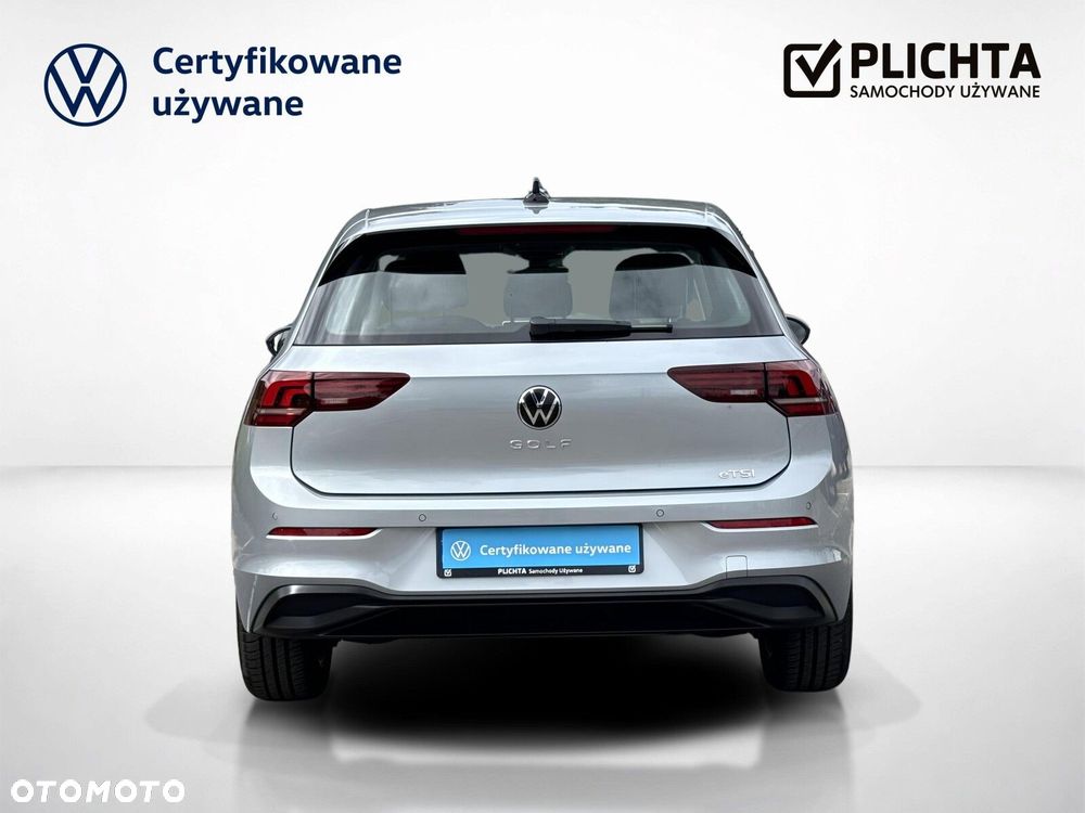 2025 Volkswagen Golf 1.5 eTSI mHEV Life DSG, photograph 4