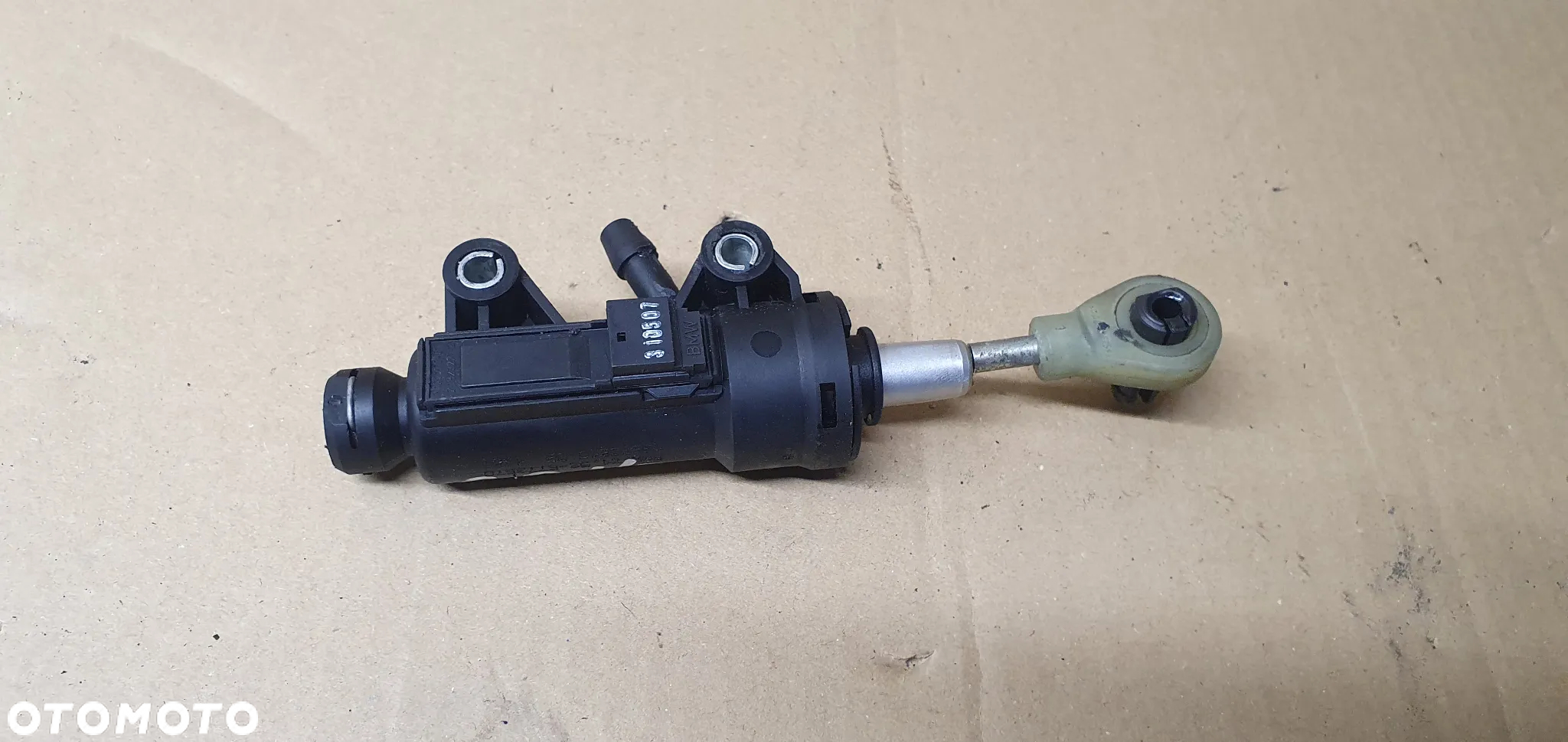 Pompka sprzęgła wysprzęglik BMW I E81 E87 6773670 - 2