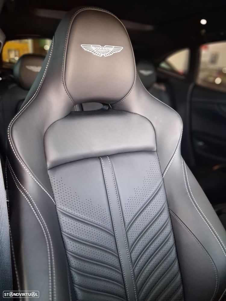 Aston Martin DBX 707 - 48