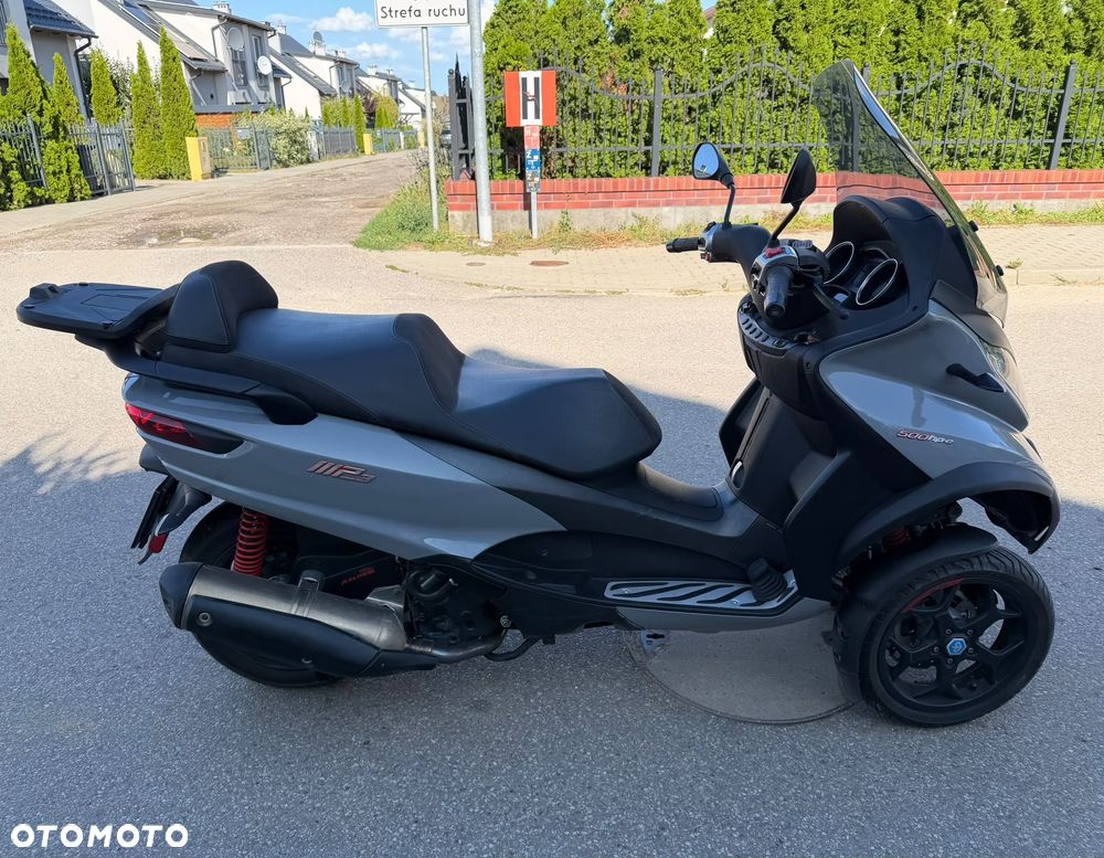Piaggio MP-3 - 2