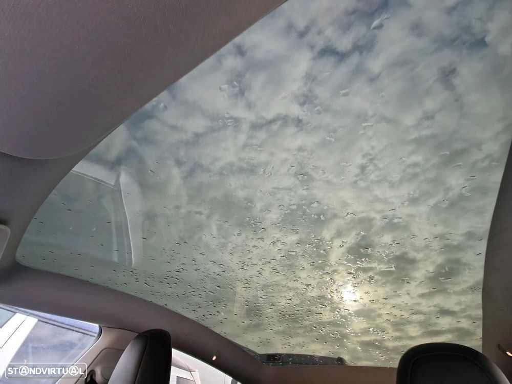 Tesla Model Y Tração Traseira - 6