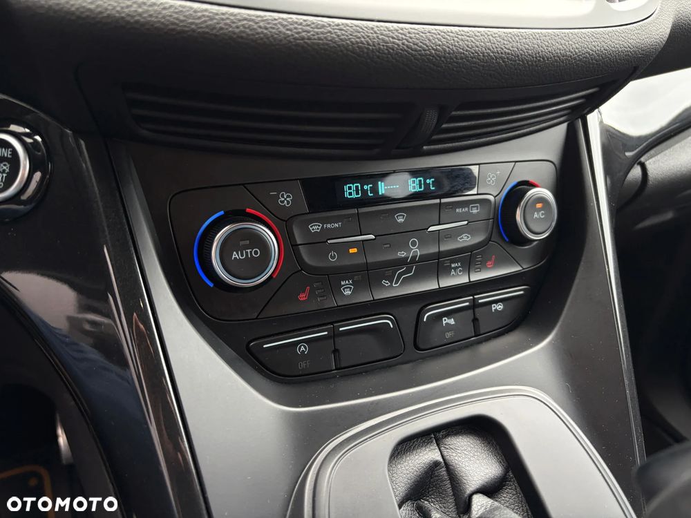 Ford Kuga 2.0 TDCi FWD ST-Line - 31