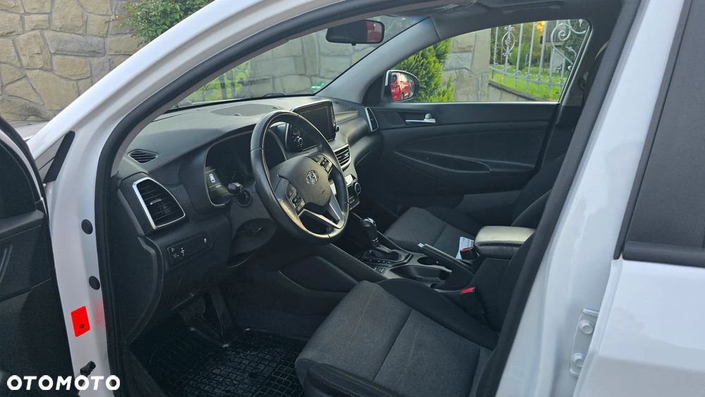 Hyundai Tucson 1.6 GDi 2WD DCT Select - 19