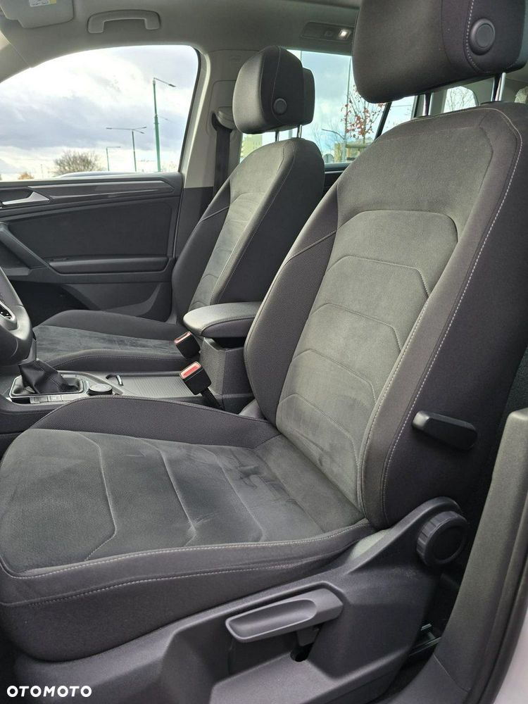 Volkswagen Tiguan - 5