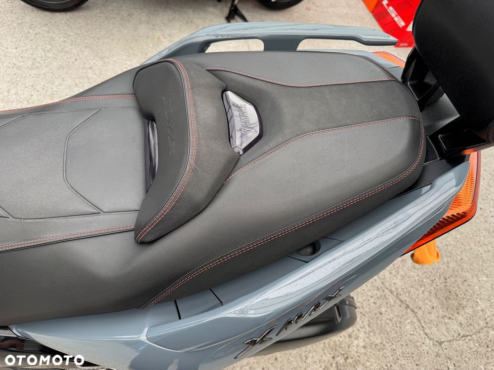 Yamaha X-max - 26