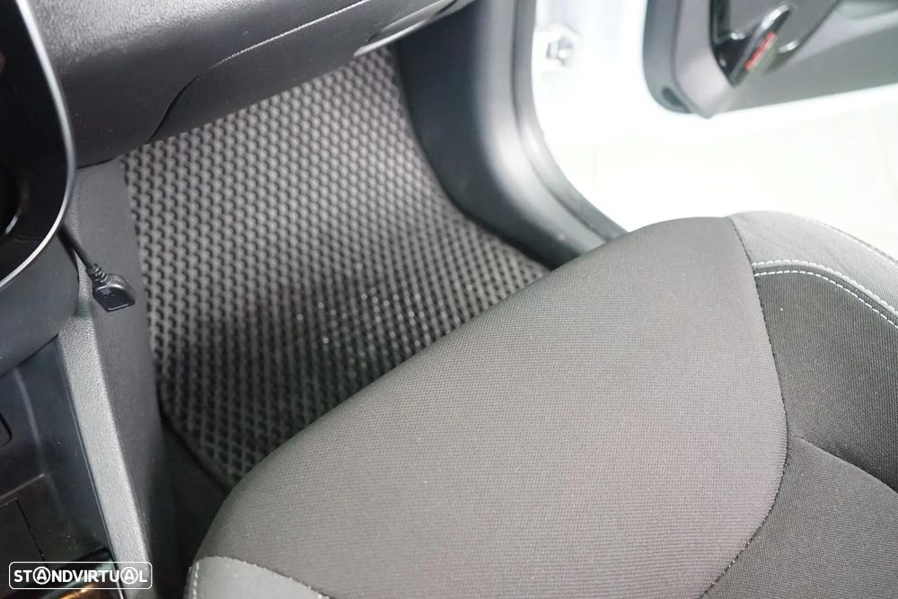Renault Clio Sport Tourer 1.5 dCi Limited - 36