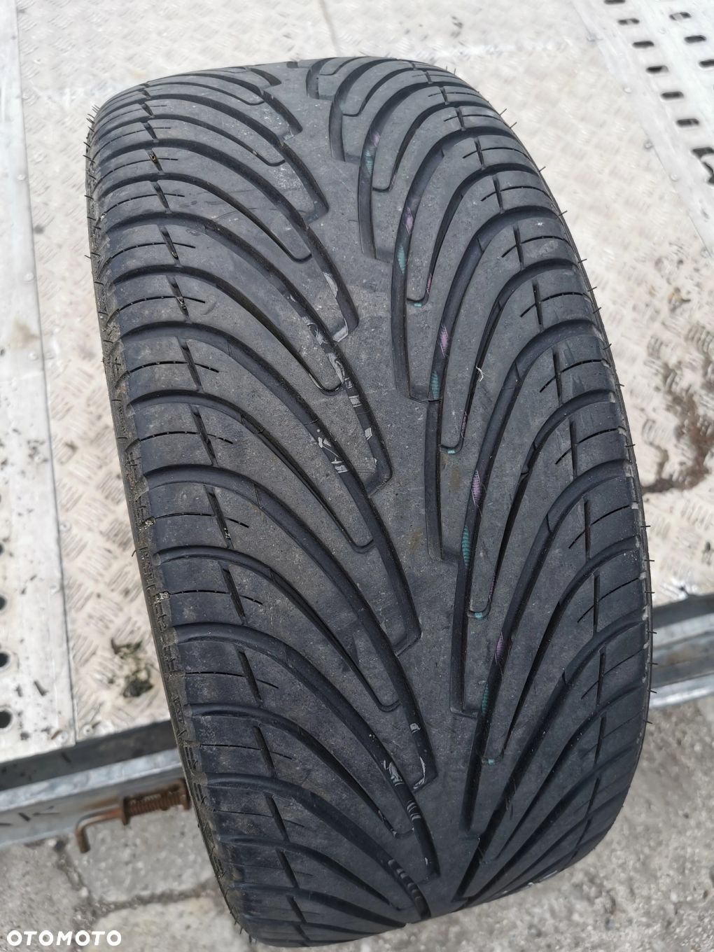 Opona NEXEN N3000 235/45/17 - 1