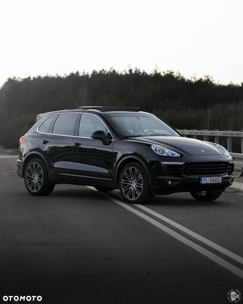 Porsche Cayenne 2015 photo 2