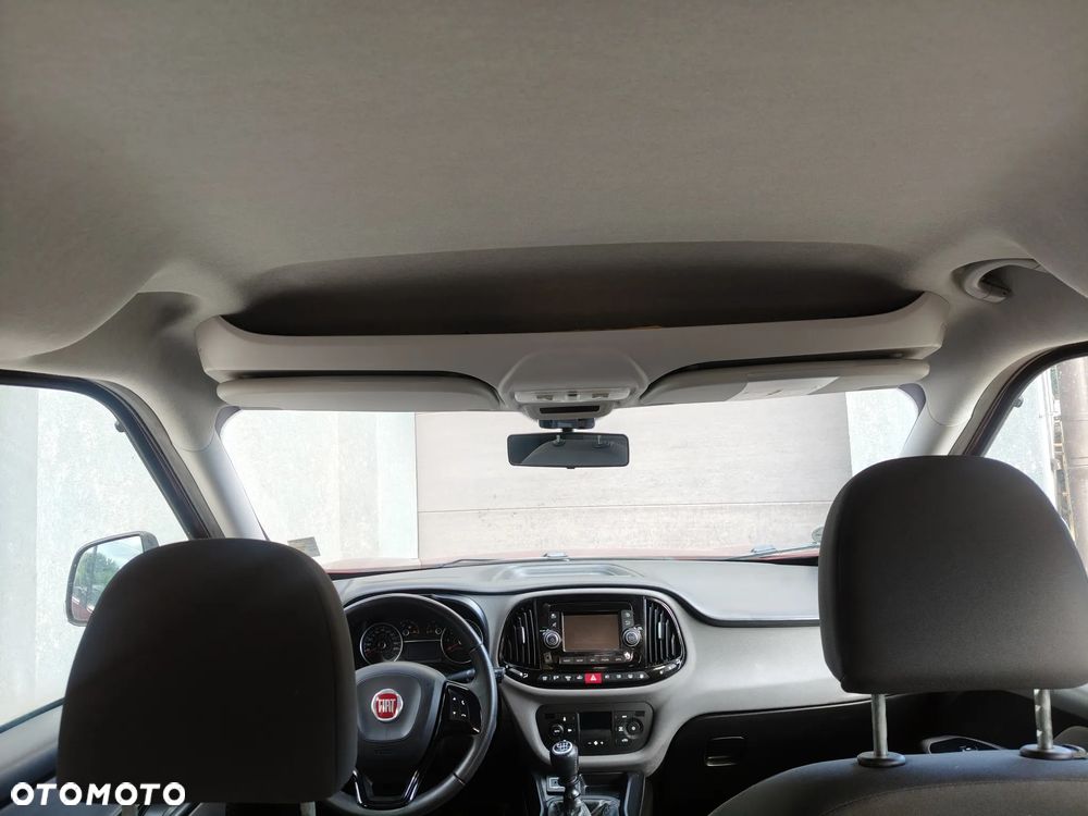 Fiat Doblo 1.4 T-Jet 16V Emotion - 11