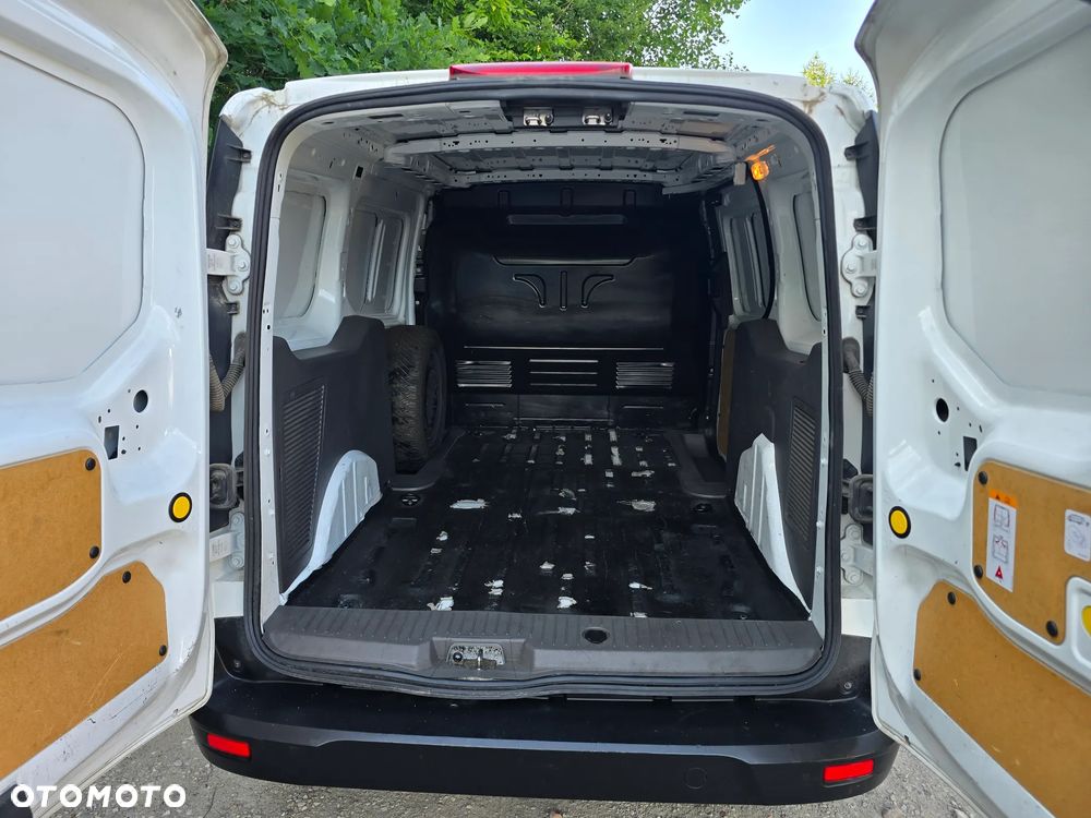 Ford Transit Connect - 13