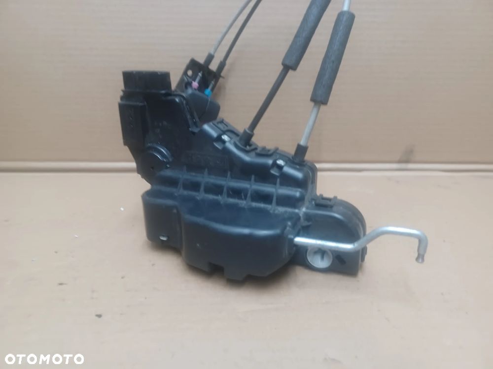 ZAMEK DRZWI LEWY PRZÓD HYUNDAI H1 6PIN - 5